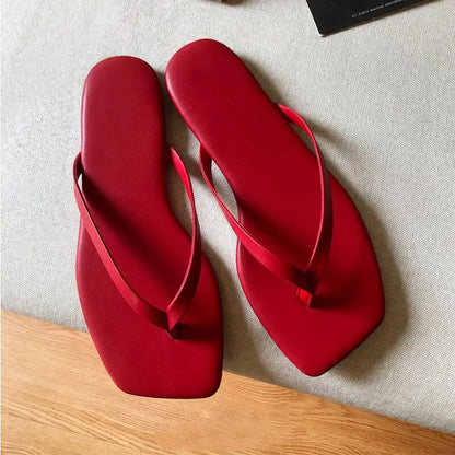 new Spring/summer/women pu slippers beach sandals outdoor wild fashion ladies square head flip flops