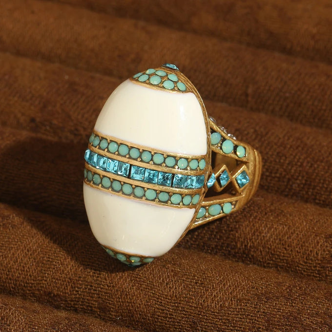 Vintage Oval Sea-Blue Crystal Ring — product image