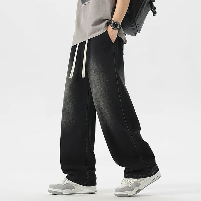 Men's Straight-Leg Jeans — product image