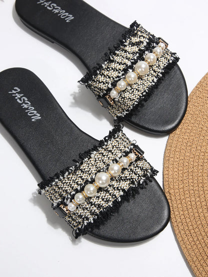 Women's Shoes New Fashion Slippers with Pearl Buckle, Versatile Solid Color Metal Decoration, Round Toe, Pearl Chain, Flat Sandals