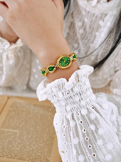 1 Piece of New High-End Luxury Women's Watch with Pearl and Rhinestone Inlays, Featuring a Vintage and Elegant Design, an Oval Pearl Mother-Of-Pearl Dial, 30m Waterproof, Suitable for Daily Wear, Parties, Vacations, and Other