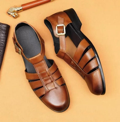 Summer Men's Sandals Leather Dress Shoes Outdoor Soft Pointed Formal Men Wedding Sandals Classic Light Slippers Sandals Sneakers