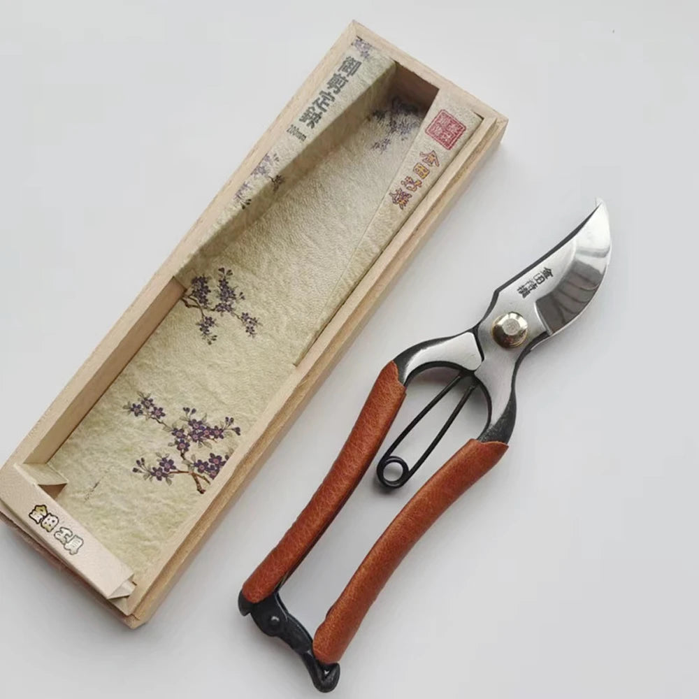 Handmade Forging Pruning Scissors Professional Portable Garden Tool For Trees Shrubs Plants Durable Handheld Shears