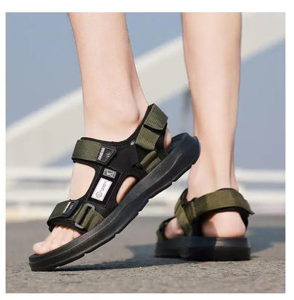 A Pair of New Summer Wear-Resistant Men's Sandals, Breathable Casual Business Beach Shoes, Thick-Soled Non-Slip Soft-Soled Shoes