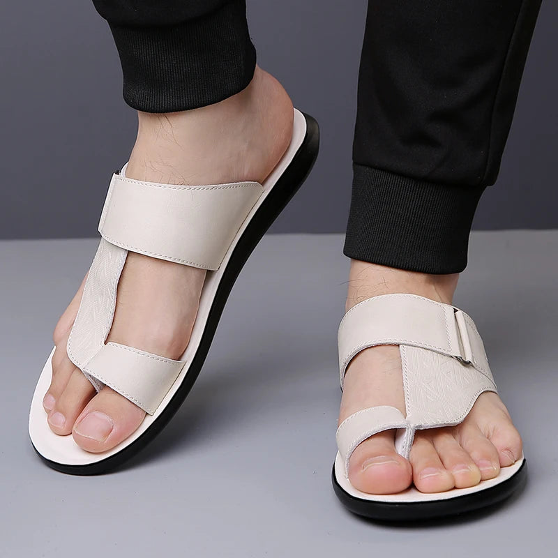 Men's Summer Sandals Breathable Fashion Simple Toe-Thru Soft Flat Bottom Beach Shoes Comfortable Classic Slippers-2502