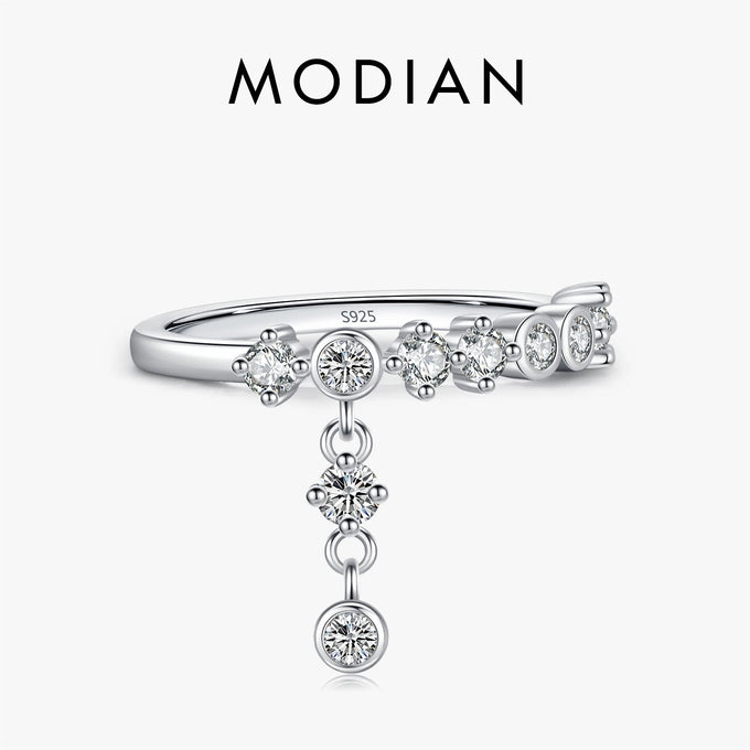 Round Zirconia Fashion Ring — product image