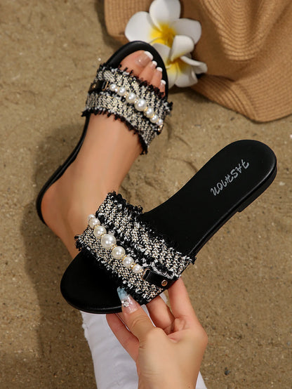 Women's Shoes New Fashion Slippers with Pearl Buckle, Versatile Solid Color Metal Decoration, Round Toe, Pearl Chain, Flat Sandals