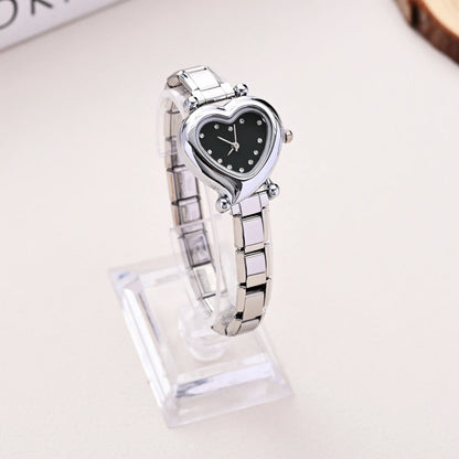 Heart Shape Dial Quartz Watch Stainless Steel Bracelet Wristwatch Cute Mini Love Heart Ladies Dress Watch Fashion Jewelry Gift