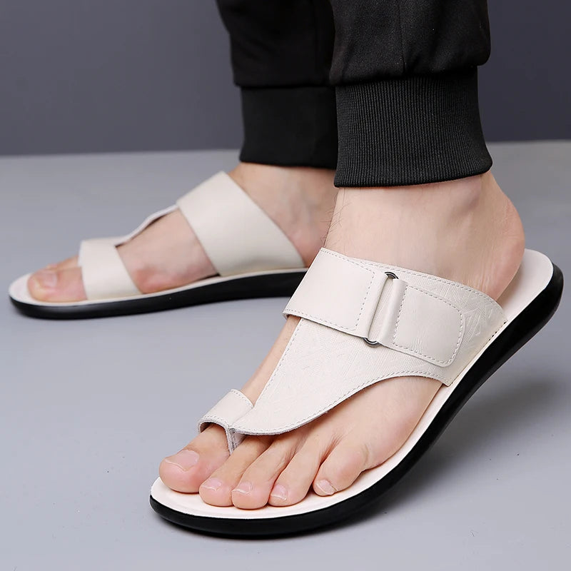 Men's Summer Sandals Breathable Fashion Simple Toe-Thru Soft Flat Bottom Beach Shoes Comfortable Classic Slippers-2502