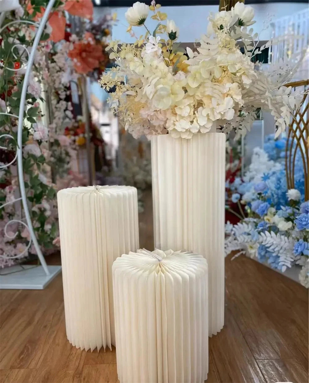 Roman Folding Column Ornaments Party Honeycomb Origami Display Stand Shop Window Wedding Decor Folding Cylindrical Flower Rack