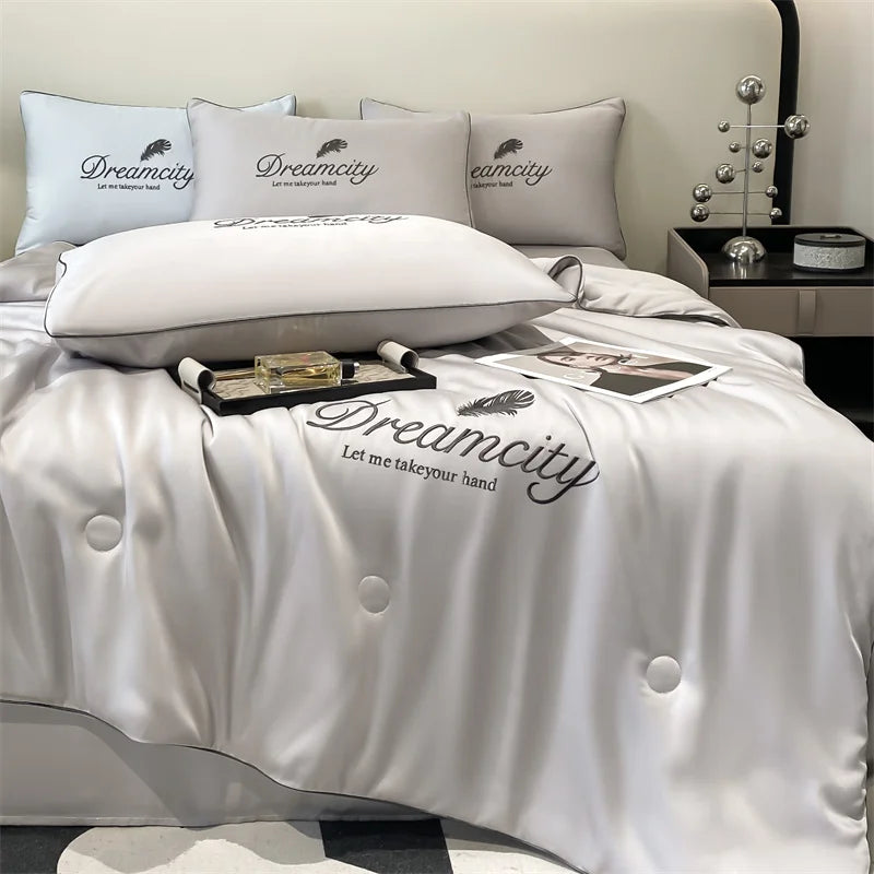 Ultra Soft Cooling Ice Silk Summer Quilt Blanket, Queen King Size Embroidered Breathable Nap Comforter, Lightweight Skin Friendly Air Conditioner Quilt
