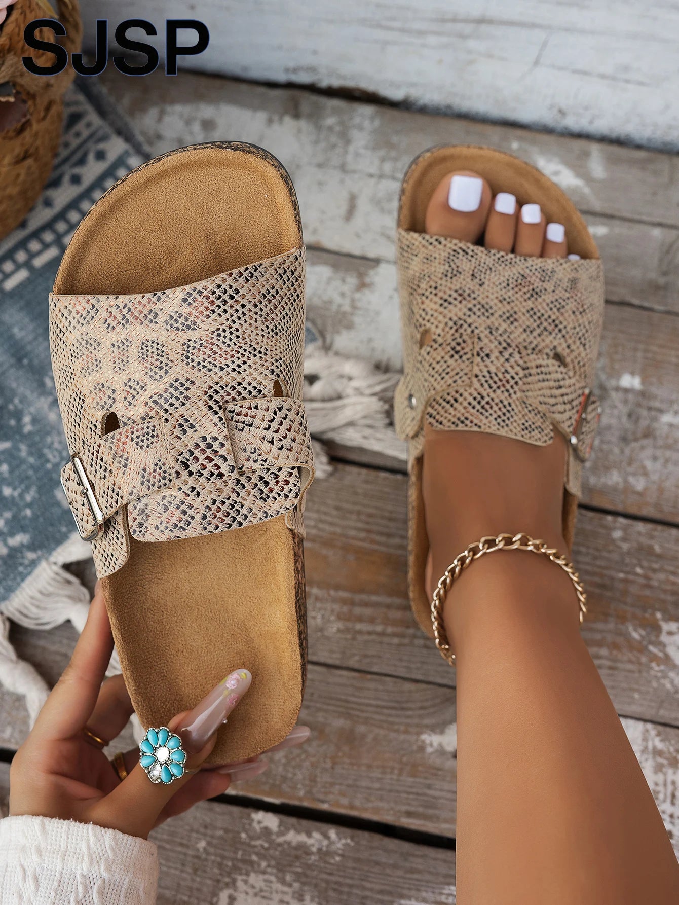 Women's Casual Retro Animal Snake Print Slippers and Sandals - Stylish Buckle Single-Strap Design, Non-Slip Pvc Sole, Comfortable Pu Upper, Suitable for Casual Beach Wear, Indoor and Outdoor Outfits, Spring and Summer Series