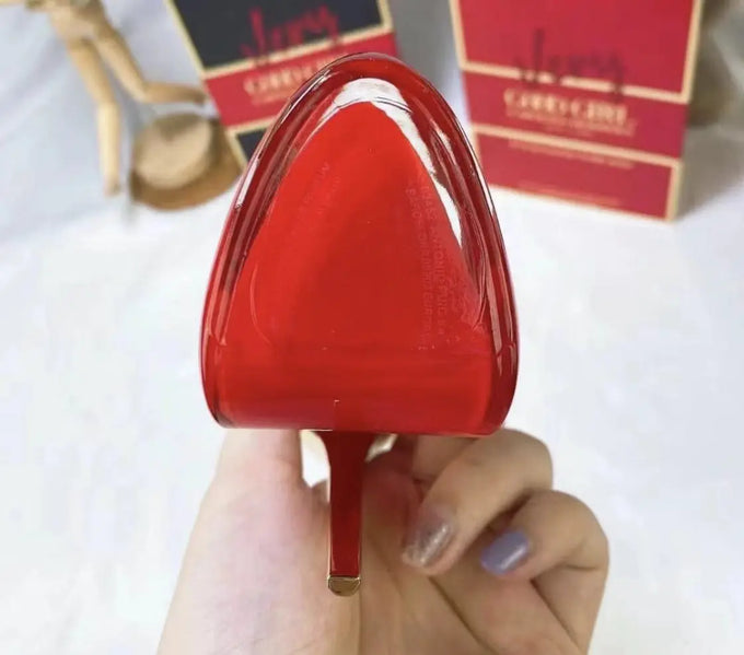 Very Good Girl Perfume Spray — product image