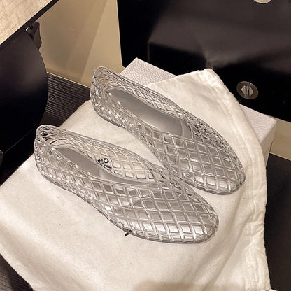 2026 women's new transparent retro jelly casual women's shoes round toe shallow mouth PVC sandals