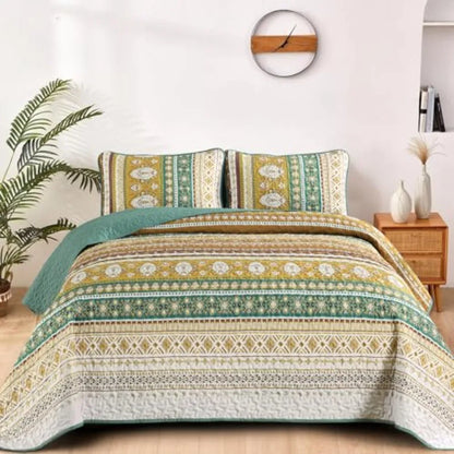 Boho Quilt Size Colorful Bohemian Bedspread Size Set with 2 Pillow Shams Lightweight Summer Soft Microfiber Western Bedding Set