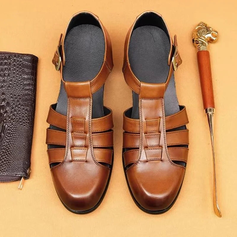Summer Men's Sandals Leather Dress Shoes Outdoor Soft Pointed Formal Men Wedding Sandals Classic Light Slippers Sandals Sneakers