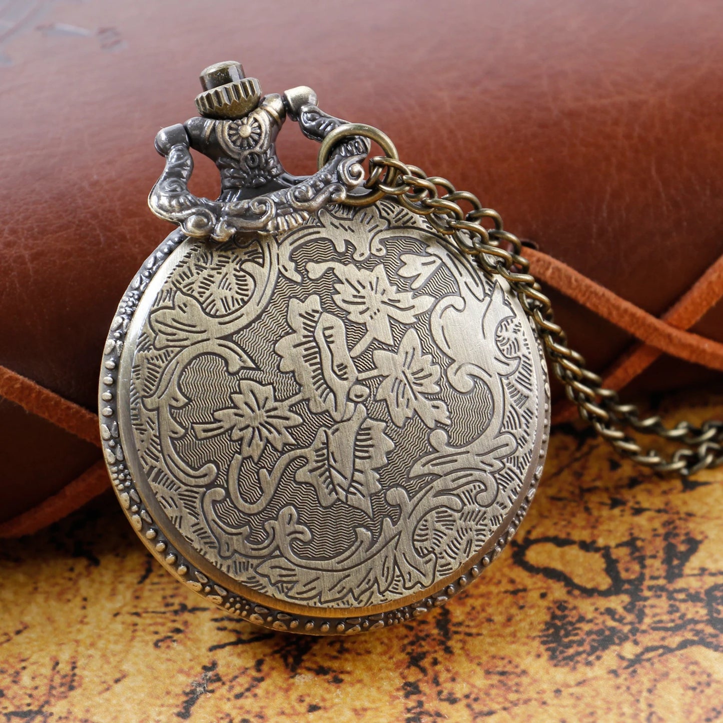 Steampunk Retro Bronze Hollow Tree of Life Quartz Pocket Watch With Fob Chain Women Watch Pendant Necklace Chain Men Gift CF1088
