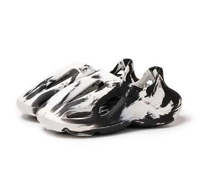 Irregular colors Unisex Beach Sandals EVA Hollow Garden Shoes Tie-dyed Designer Hole Slippers Sneakers  Slip On Foam Runner