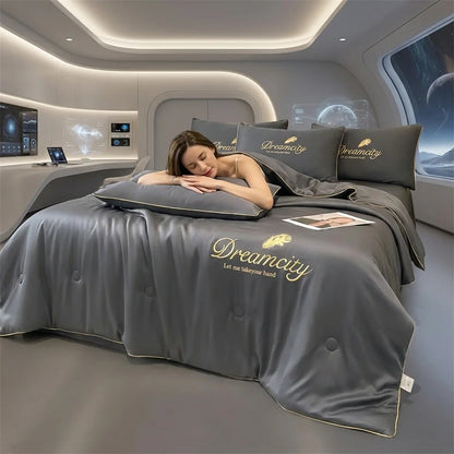 Embroidered Ice Silk Summer Cooling Quilt – Ultra Soft Breathable Nap Comforter, Queen/King Size, Lightweight Skin-Friendly Air Conditioner Blanket, Perfect for Hot Sleepers
