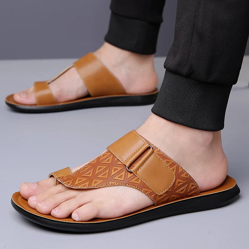 Men's Summer Sandals Breathable Fashion Simple Toe-Thru Soft Flat Bottom Beach Shoes Comfortable Classic Slippers-2502